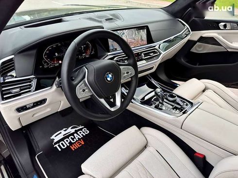 BMW X7 2022 - фото 30