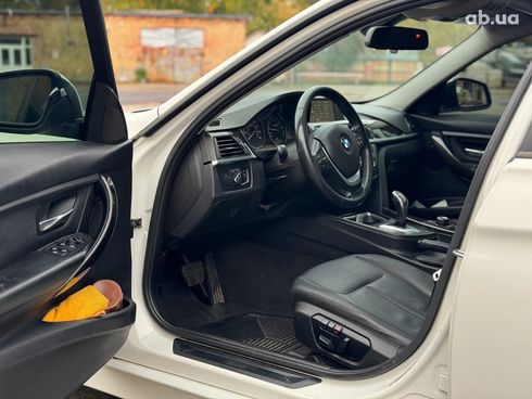 BMW 3 серия 2014 белый - фото 18