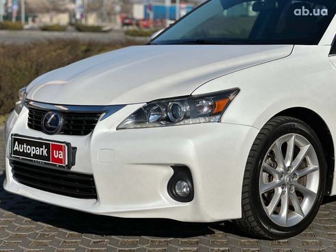 Lexus ct 200h 2012 белый - фото 4