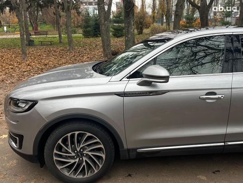 Lincoln Nautilus 2020 серый - фото 8