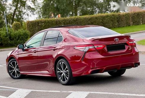 Toyota Camry 2018 - фото 7