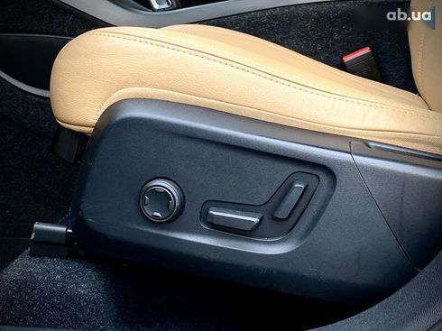 Volvo XC40 2020 - фото 16