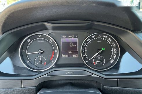 Skoda Superb 2016 - фото 16