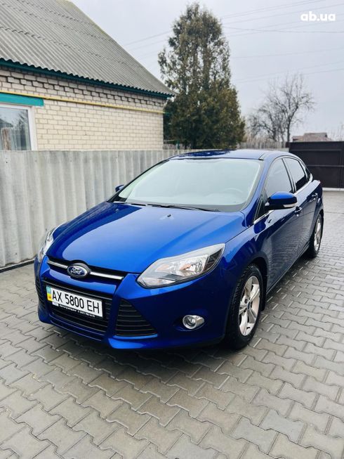 Ford Focus 2014 синий - фото 12