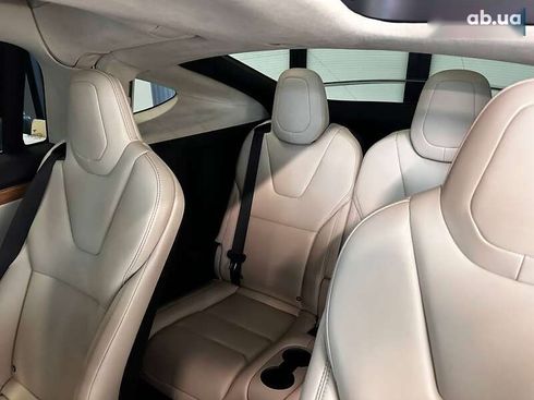 Tesla Model X 2018 - фото 30