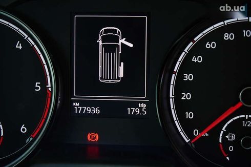 Volkswagen Transporter 2021 - фото 28