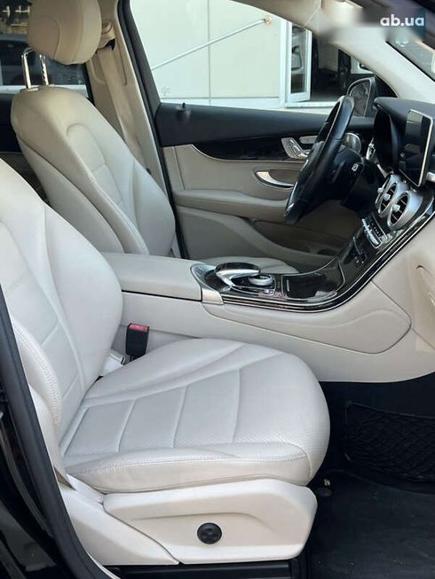 Mercedes-Benz GLC-Класс 2016 - фото 26