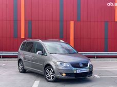 Продаж вживаних Volkswagen Touran в Київській області - купити на Автобазарі