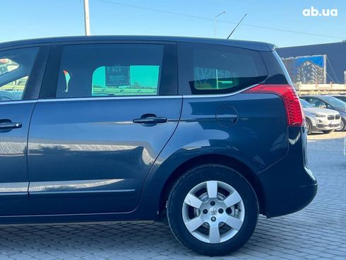 Peugeot 5008 2012 синий - фото 5