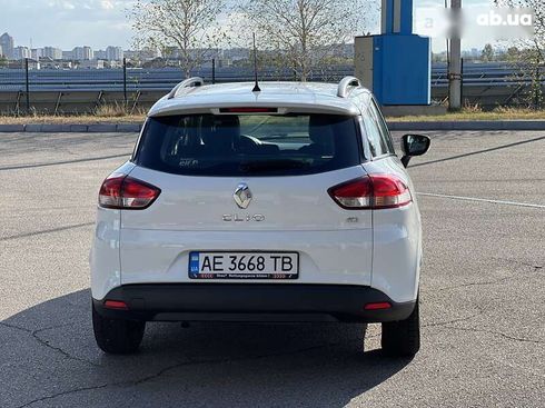 Renault Clio 2014 - фото 24