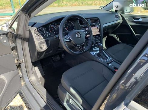 Volkswagen e-Golf 2020 - фото 3