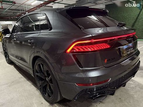 Audi RS Q8 2020 - фото 10
