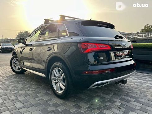 Audi Q5 2020 - фото 6