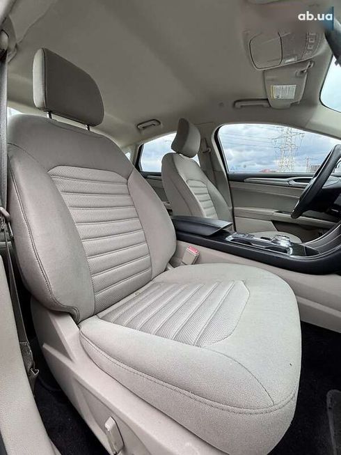 Ford Fusion 2017 - фото 23