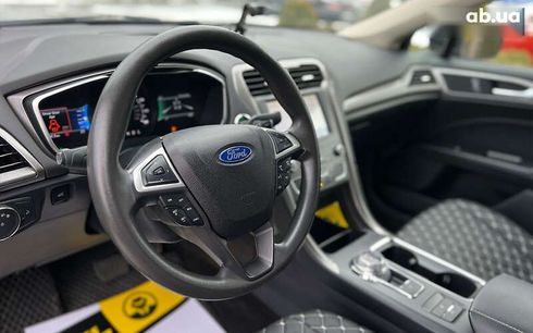 Ford Fusion 2019 - фото 19