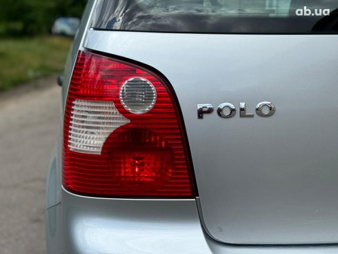 Volkswagen Polo 2003 серый - фото 14