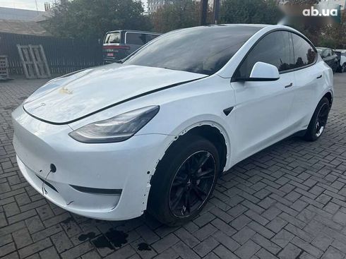 Tesla Model Y 2021 - фото 2