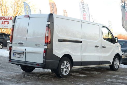 Renault Trafic 2019 - фото 10