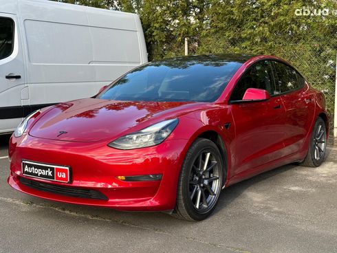 Tesla Model 3 2021 красный - фото 34