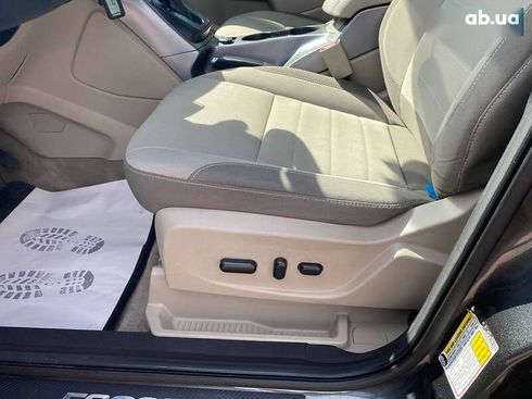 Ford Escape 2016 - фото 17