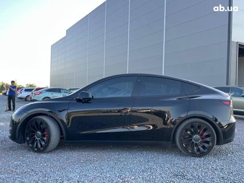 Tesla Model Y 2022 черный - фото 11