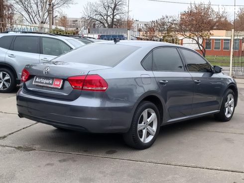 Volkswagen Passat 2014 серый - фото 8