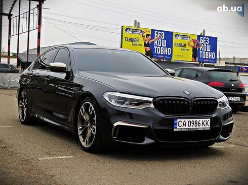 BMW 5 серия 2018 - фото 2
