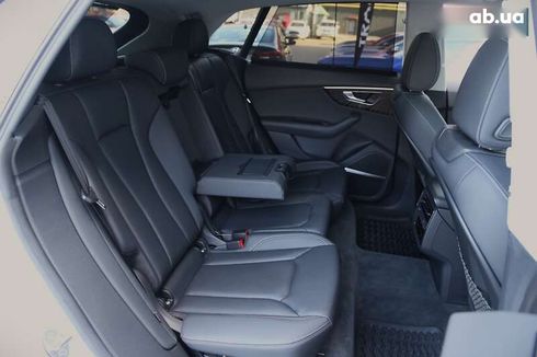 Audi Q8 2022 - фото 13