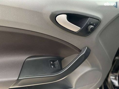 SEAT Ibiza 2011 - фото 17
