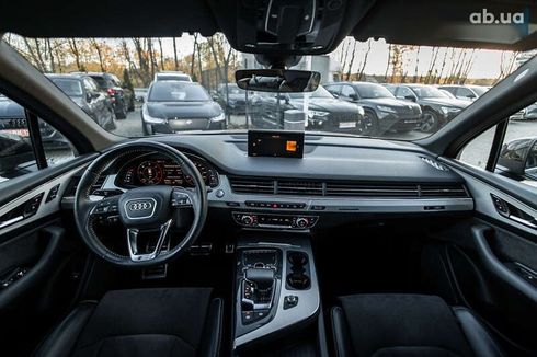 Audi Q7 2017 - фото 16