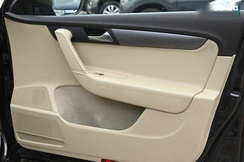 Volkswagen Passat 2011 - фото 26