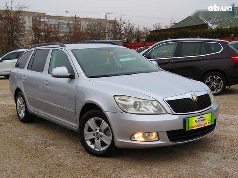 Skoda Octavia 2009 - фото 4