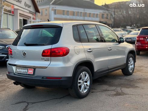 Volkswagen Tiguan 2013 серый - фото 15