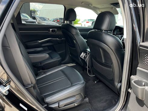 Kia Sorento 2021 черный - фото 47