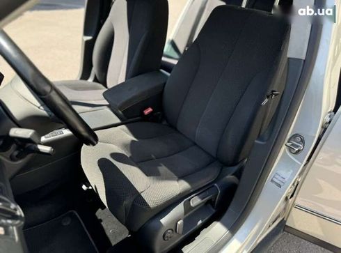 Volkswagen Passat 2009 - фото 10