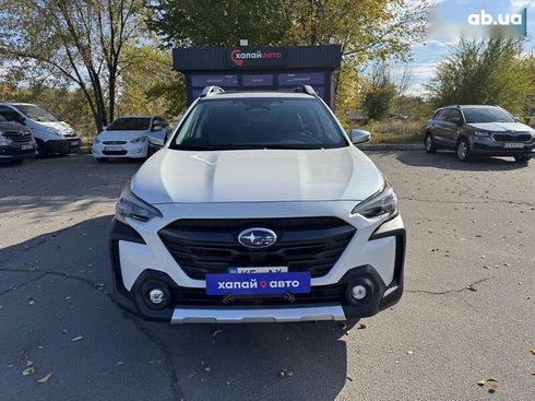 Subaru Outback 2023 - фото 2