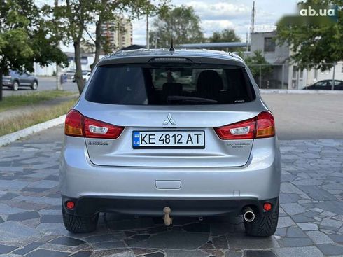Mitsubishi Outlander 2015 - фото 21