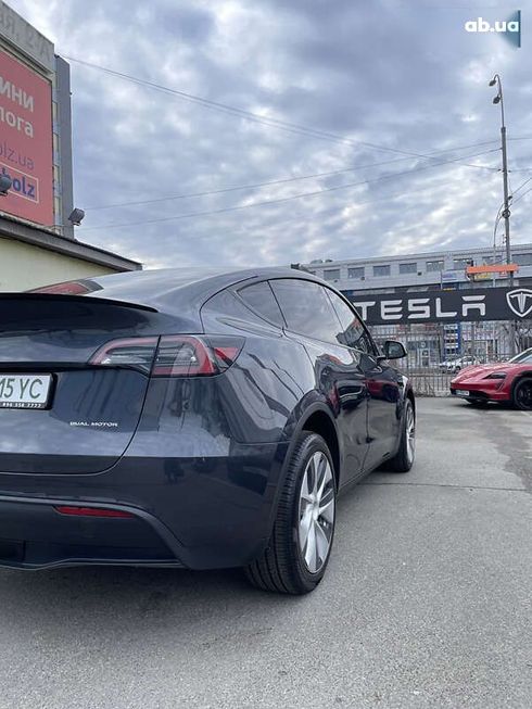 Tesla Model Y 2024 - фото 10