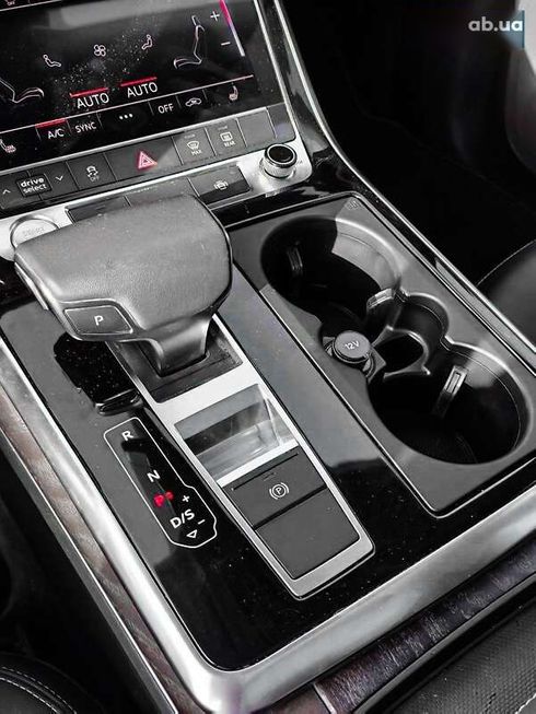 Audi Q8 2019 - фото 22