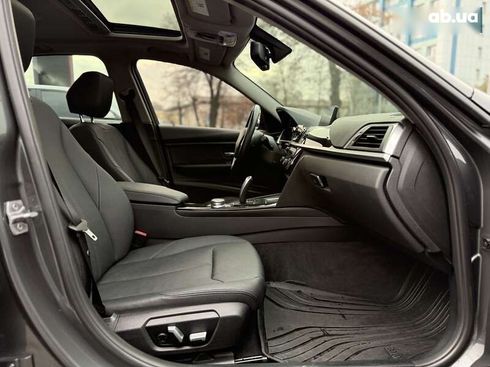 BMW 3 серия 2017 - фото 12