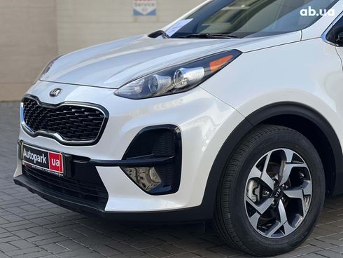 Kia Sportage 2021 белый - фото 5