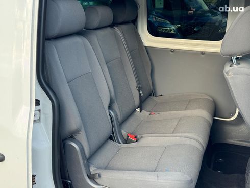 Volkswagen Caddy 2014 белый - фото 24