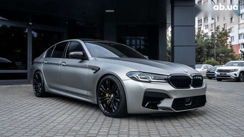 BMW M5 2018 - фото 7