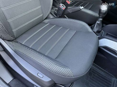 Renault Duster 2020 - фото 29