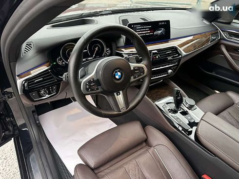 BMW 5 серия 2018 - фото 10