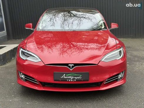 Tesla Model S 2018 - фото 8