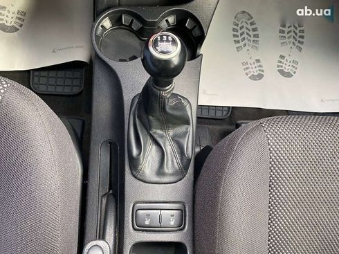 Kia Sportage 2006 - фото 16