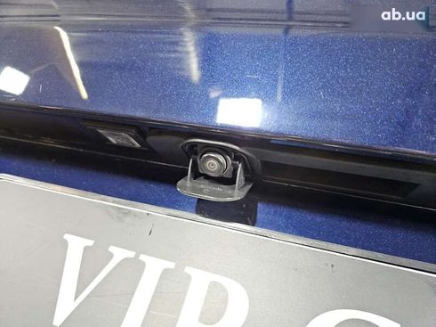 Mercedes-Benz V-Класс 2022 - фото 29