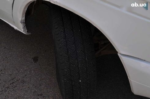 Mercedes-Benz Sprinter 2000 - фото 19