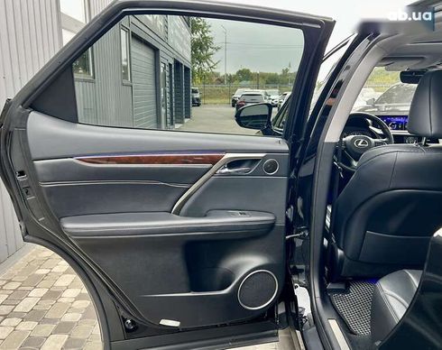 Lexus RX 2017 - фото 27